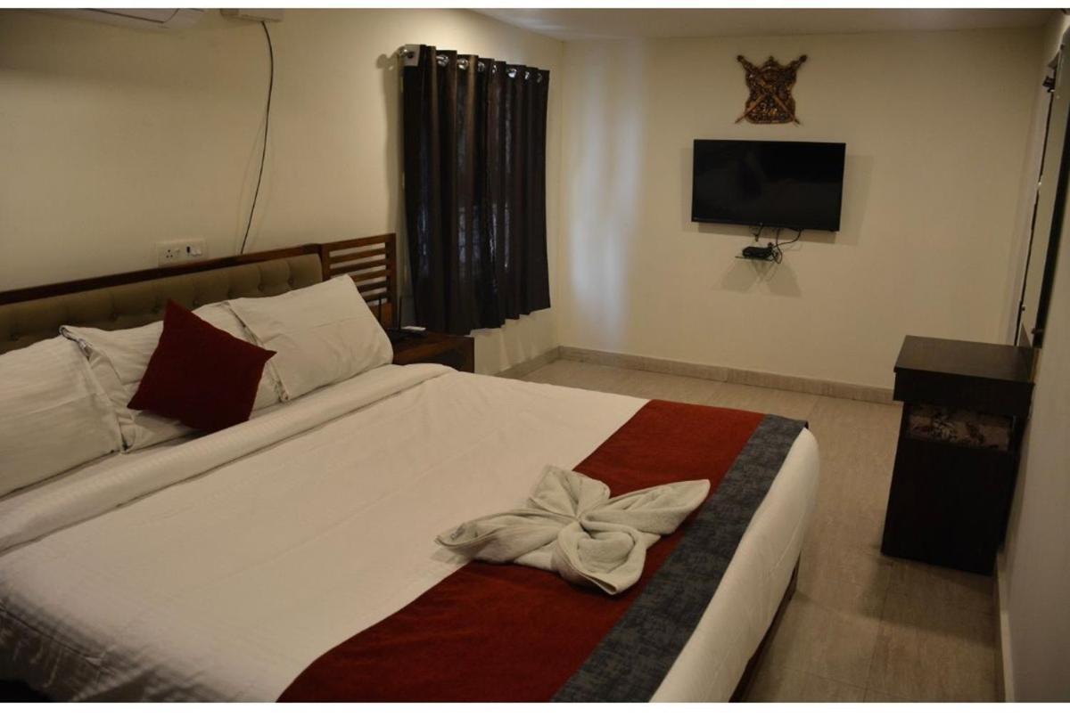The Butterfly Luxury Serviced Apartments ヴィシャーカパトナム エクステリア 写真