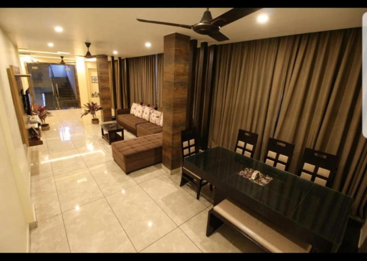 The Butterfly Luxury Serviced Apartments ヴィシャーカパトナム エクステリア 写真