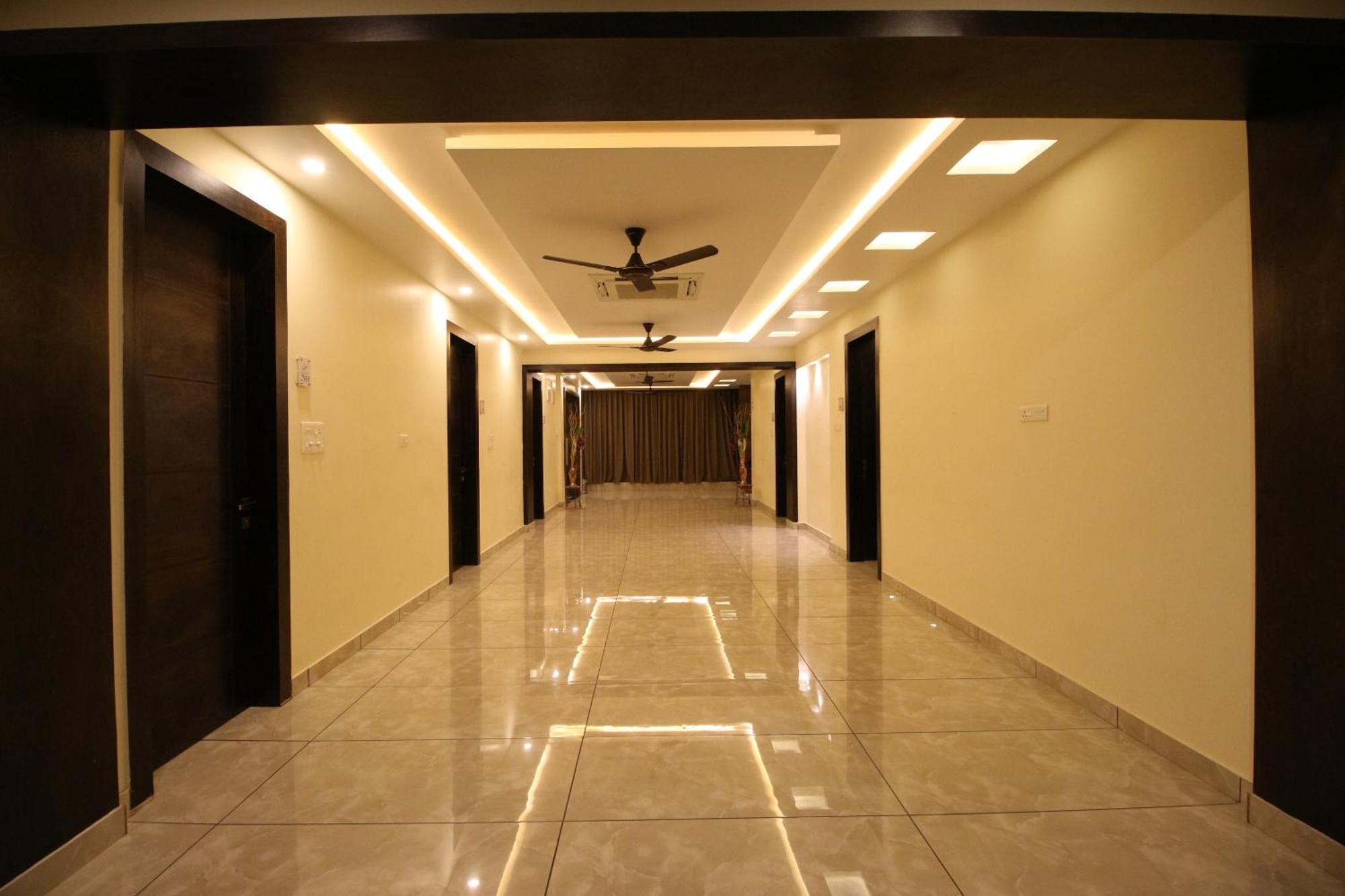 The Butterfly Luxury Serviced Apartments ヴィシャーカパトナム エクステリア 写真