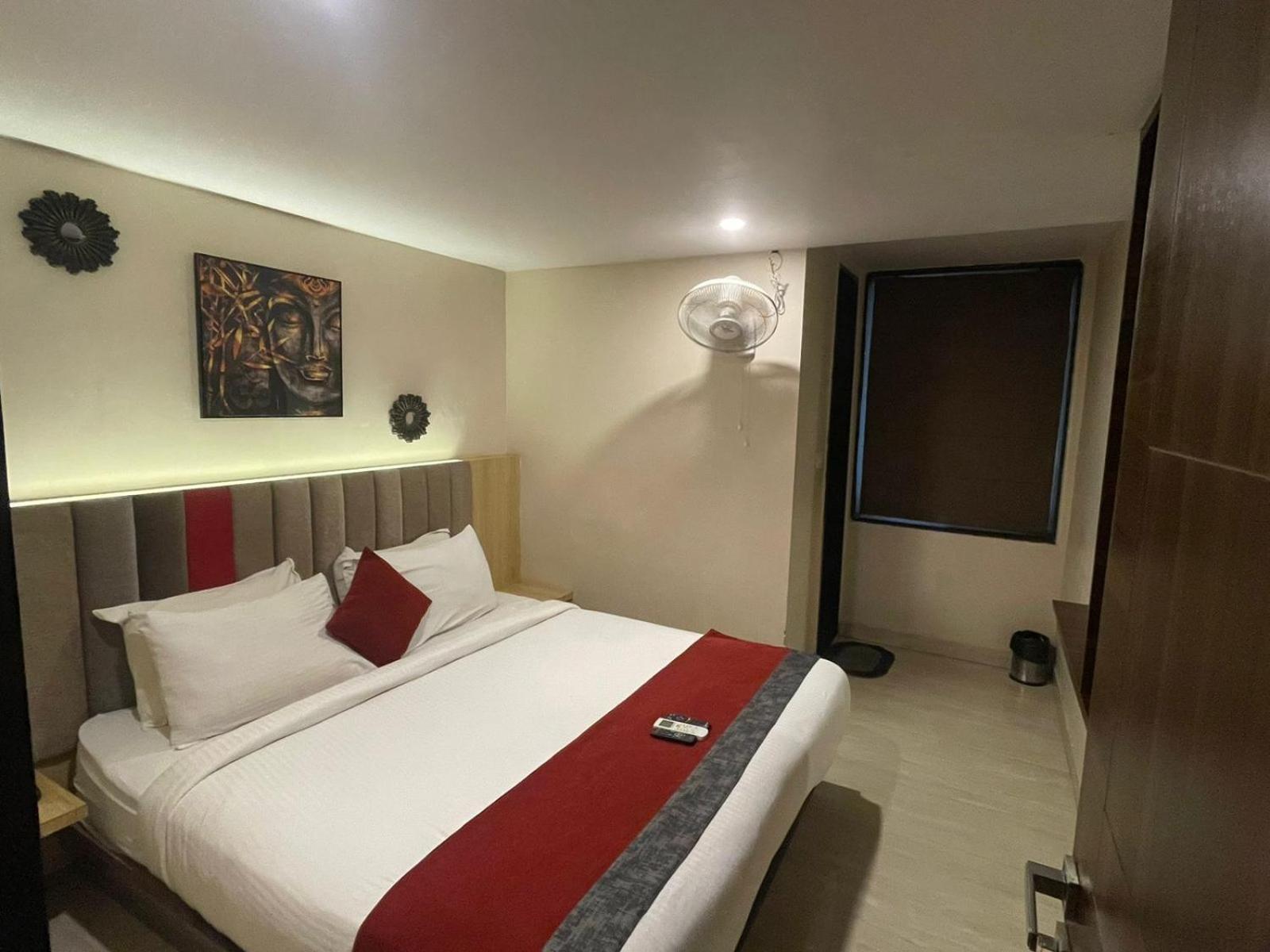 The Butterfly Luxury Serviced Apartments ヴィシャーカパトナム エクステリア 写真